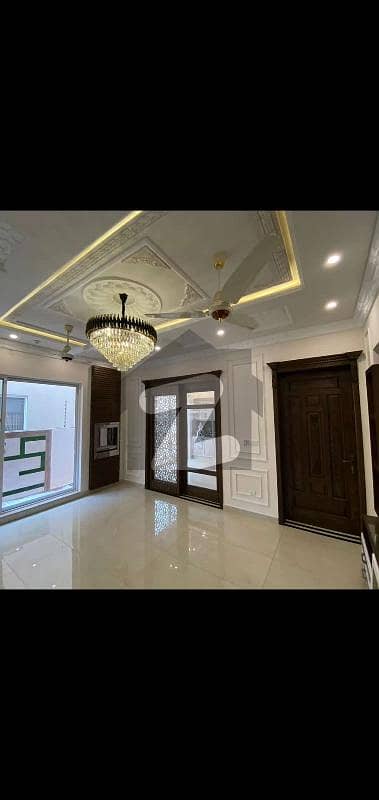 DHA Phase 8 Ex Air Avenue 10 Marla Bungalow