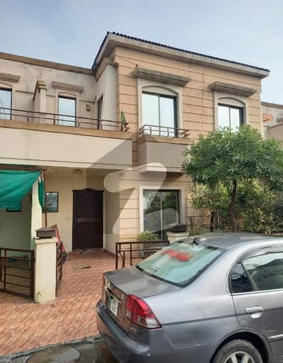 4 MARLA BEAUTIFUL HOUSE FOR RENT IN PARAGON CITY
