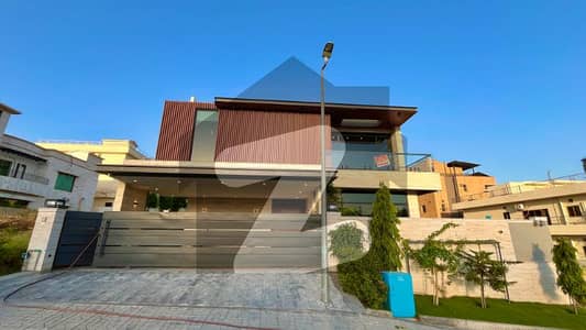 1 Kanal Like Brand New Full House For Rent