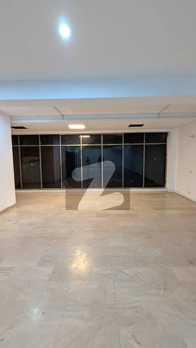 8 Marla Commercial Software house & Online work 4th Floor Available For Rent Phase 6 DHA