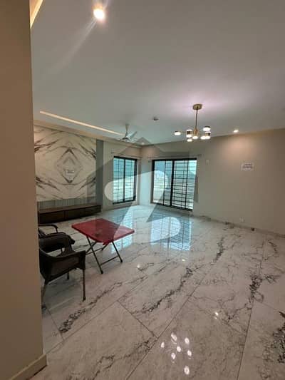 Brand New 3 Bed Room Apartment Available For Sale in Askari 11 Lahore
