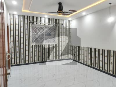 Beautiful Ground Portion For Rent