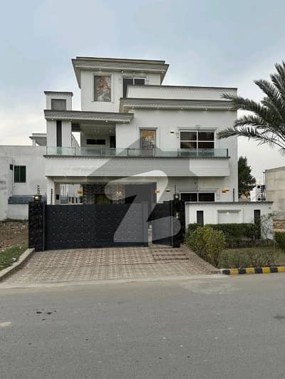 Prime Location House Of 10 Marla For sale In Citi Housing Society