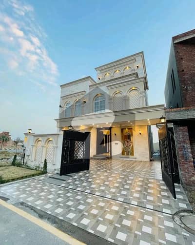 Get Your Hands On Prime Location House In Gujranwala Best Area