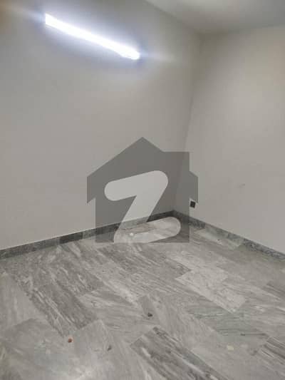 3 BED DD 3rd Floor Portion With Roof FOR RENT Only For Memon And Urdu Speaking But Memon Reference