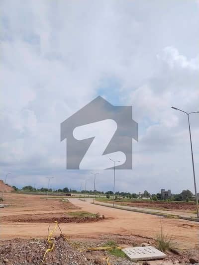 25x50 Corner Plot for Sale I-16/1 600 series.