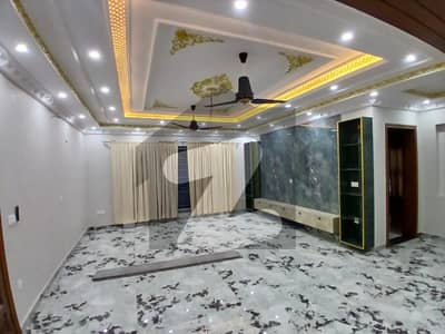 1 Kanal Brand New Upper Portion For Rant Available In Valencia Town Housing Society Lahore Bijli water Gas Available