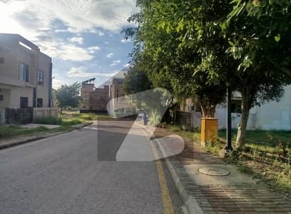 Bahria Enclave Sector N 8 Marla Solid Land Develop Plot For Sale