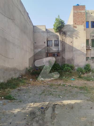 5 Marla vip plot for sale