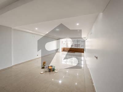Office Available In Rent At Lavish Building In Alamgir Road Bahadurabad