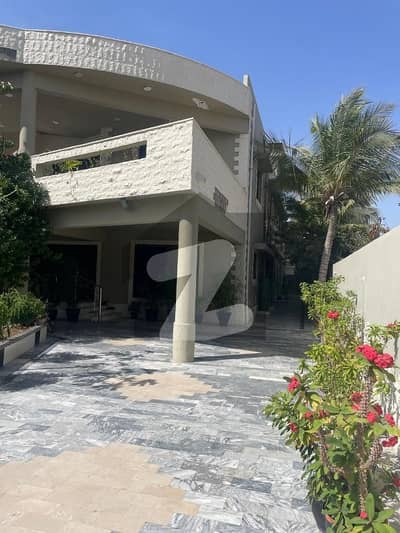 1000 Sq Yrd Bungalow Available For Sale In Dha Phase 7