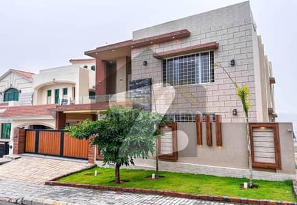 Kanal designer House for rent