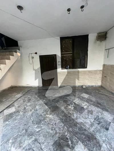10 Marla 3 Bed Tv Lounge Garage Store Upper Marble Tiled
