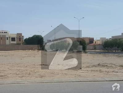 CHANCE DEAL DHA CITY KARACHI SECTOR 7. B BEST FOR LOW BUDGET BUYERS CONSTRUCTION ZONE SECTOR 1 CALL DONE DEAL DONT MISS THE CHANCE