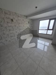SEA FACING APARTMENT AVAILABLE FOR RENT IN PEARL TOWER
