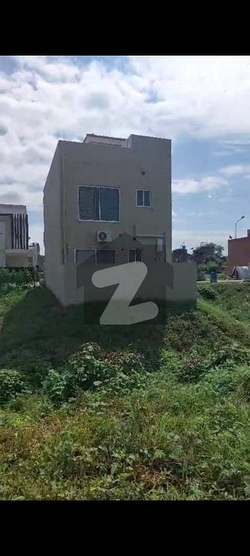 5 marla plot in DHA phase 8