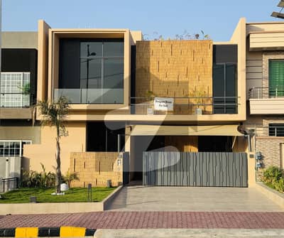 10 Marla (35x70) Ultra Luxury Main Double Road House For sale in Block B CDA Sector Mpchs multi Garden B17 Islamabad