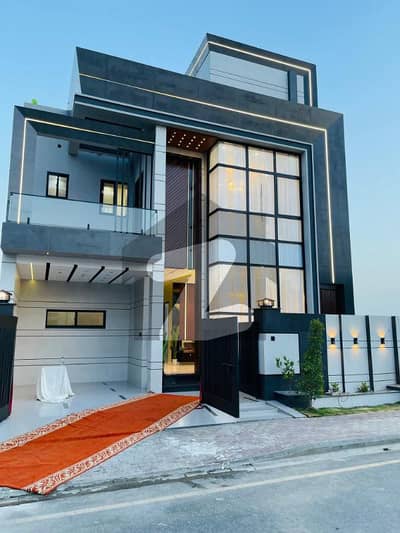 5 Marla Luxury House for Sale in Bahria Town Lahore, Tulip Block