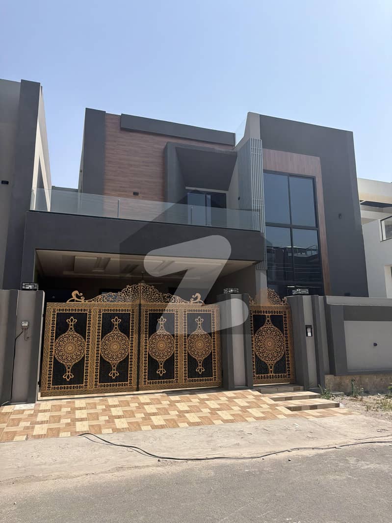 10 Marla Luxury 10 Marla Luxury