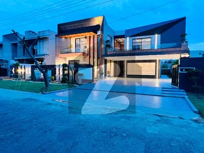 2 KANAL FACING PARK BRAND NEW MODERN DESIGN HOUSE FOR SALE IN VALENCIA TOWN