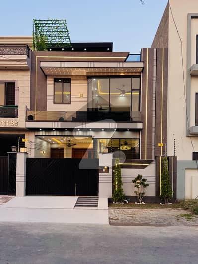 5 Marla Modern House 4 Bed For Sale