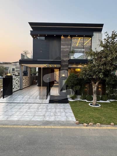 5 MARLA HOUSE AVAILABLE FOR RENT IN DHA 9 TOWN LAHORE