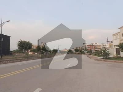 5 Marla corner plot plot for sale