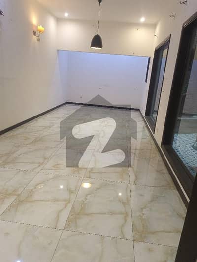 100 Yards Slightly Used Bungalow With Basement In Dha Phase 8