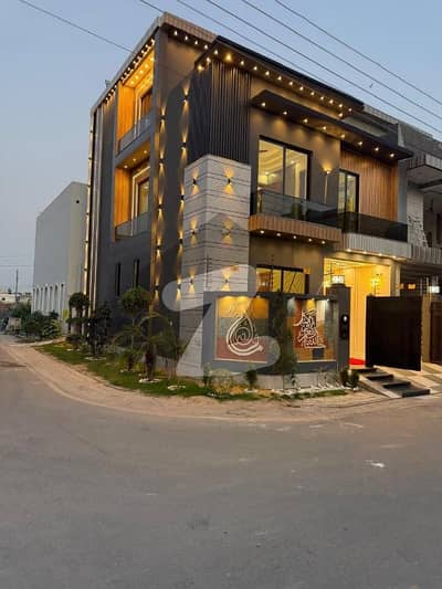 5.5 marla corner mdren design house available for sale most primum location solid construction All facilities available here . .