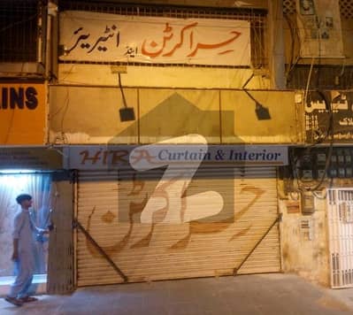 Gulshan-e-Iqbal - Block 13/A Shop Sized 2565 Square Feet