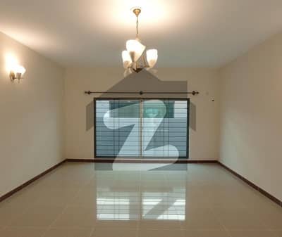 375 Square Yards House For Sale In Askari 5 - Sector J Karachi