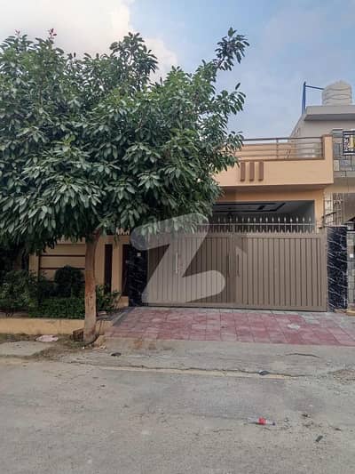 گلشنِِ صحت 1 ای ۔ 18,اسلام آباد میں 2 کمروں کا 8 مرلہ مکان 1.55 کروڑ میں برائے فروخت۔