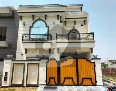 5 Marla House Available For sale In IEP Engineers Town
