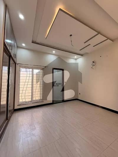 10 Marla House For Sale In Etihad Town Phase 1