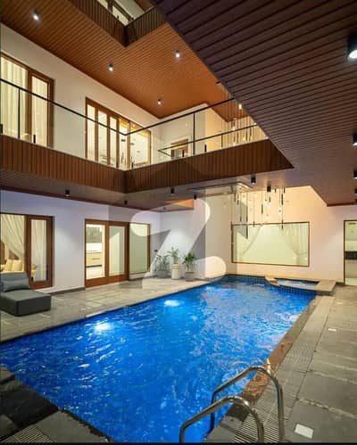 Looking For A Prime Location House In Karachi For Sale