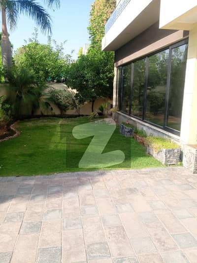 10marla House 4beds DHA Phase 3 XX Block  @575Lac