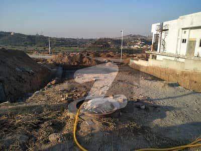 2 Kanal Plot For Sale In Overseas Block Main Boulevard Prime Location