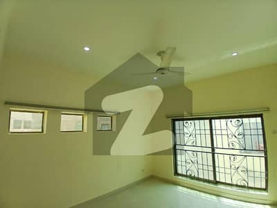 16 Marla Full House For Rent Available In Valencia Town Housing Society In Lahore