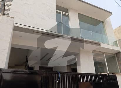 Designers 5 Marla Ground Portion For Rent In I-11 Islamabad