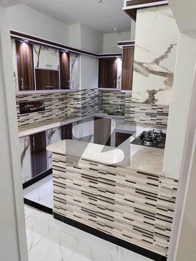 FLAT FOR SALE NOMAN GRAND CITY GULISTAN E JAUHAR BLOCK 17 KARACHI CONTACT HIBA ESTATE