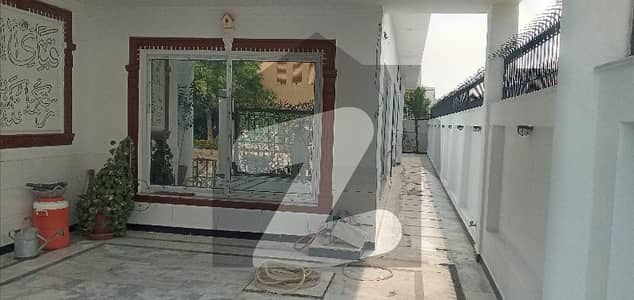 20 Marla Upper Portion Available For Rent