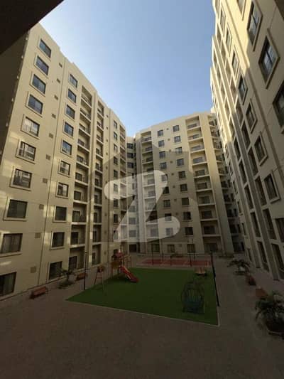 1400sq ft 2BHK Luxury Flat (READY TO MOVE) Available on CASH/ INSTALMENTS. Paragon Towers are available on SALE at minimum prices.