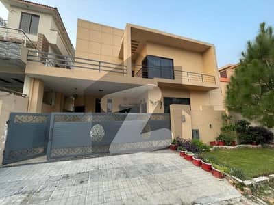 10 marla Owner built house in Dha 1 islamabad