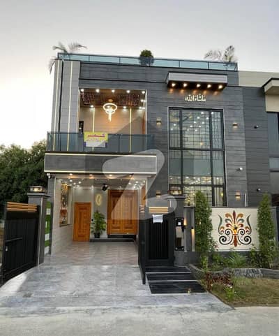 5 Marla Brand New House for Sale in Executive Block, Park View City Lahore