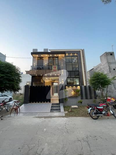 5 Marla Ultra Modren Design house available for sale primum location near tooo park and masjid All facilities available here