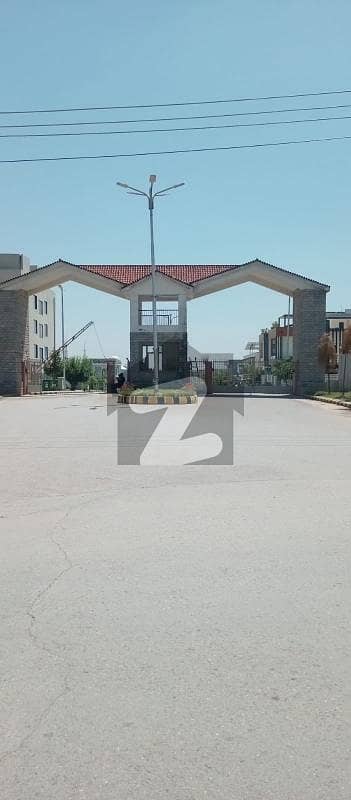 1 Kanal Grey Structure Phaf Officer Residencia Kurri Road 6 Bad Rooms 2 Drawing Room 2 Tv Lounge 2 Kitchen 2 Servant Room With Bath 3 Care Parking Electricity Water All Facilities Of Life Available