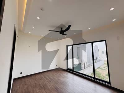 1 Kanal Modern House Near Defence Raya Block M