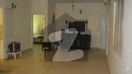 PECHS Block 6, 1800 Square Feet, Apartment for Sale