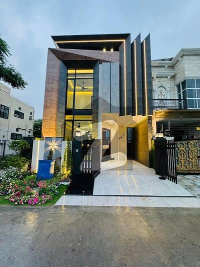 Ultra Luxury 5 Marla Designer House For Sale Premium Finishes & Beautiful Front Orignal Pictures