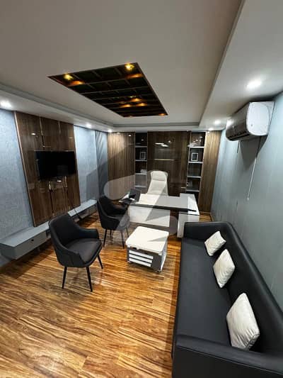 صدر راولپنڈی میں 13 مرلہ Studio دفتر 5.8 لاکھ میں کرایہ پر دستیاب ہے۔